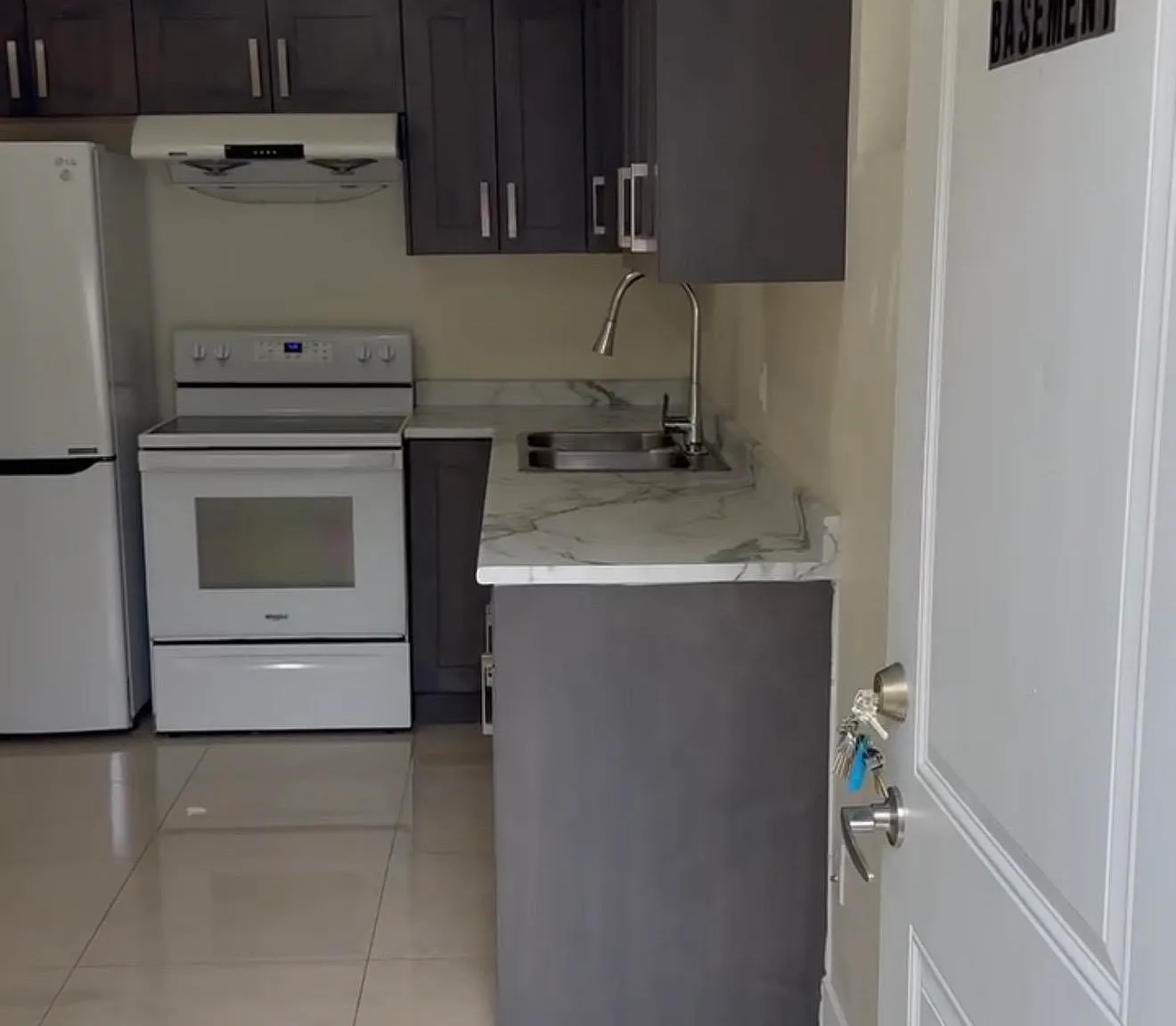 1 bed, 450 sqft, $1,500 — Photo 3