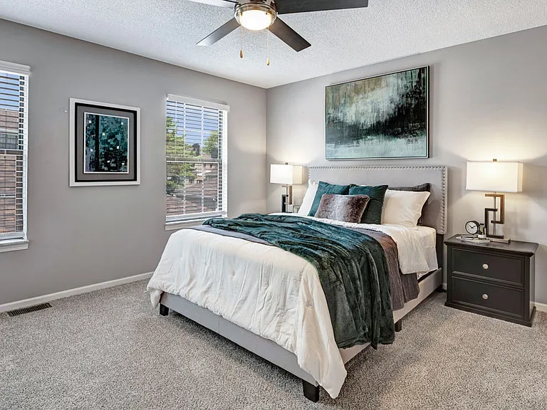Parkhill Luxury Apartments — Photo 9