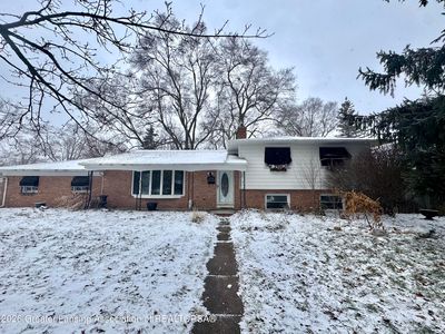 3824 Schlee St, Lansing, MI, 48910