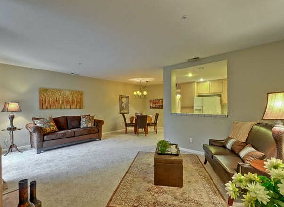 2nd image of 1889 Sheri Ann Cir