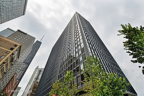 900 N Lake Shore Dr #1001 Photo 1