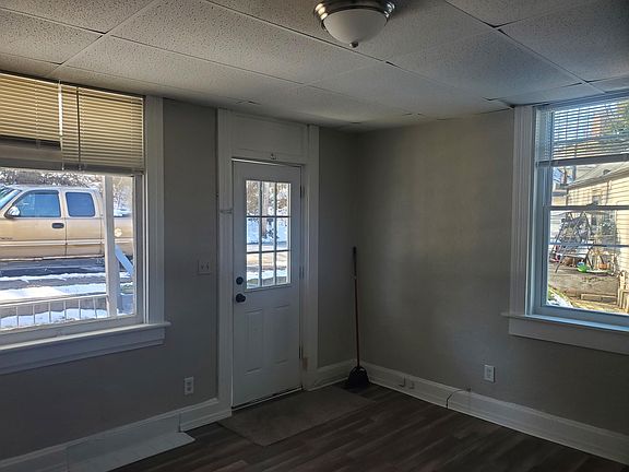 3rd image of 1609 New York Ave