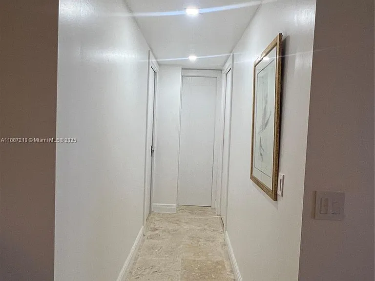 6917 Collins Ave — Photo 19
