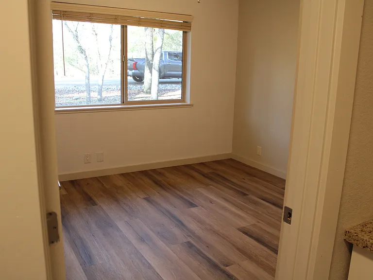 2620 Wentworth Rd — Photo 7