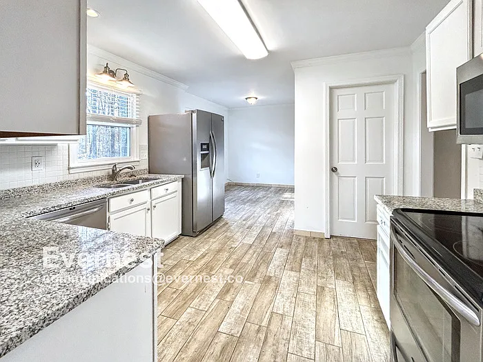 405 Revere Ct — Photo 5