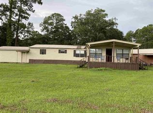 5690 Heritage Dr, Bon Secour, AL 36511