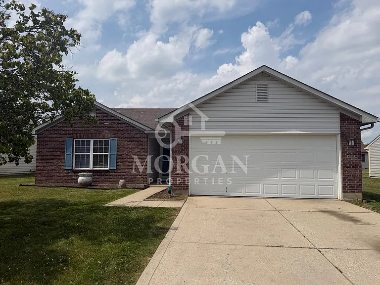 1216 Wolf Run Ct — Photo 1