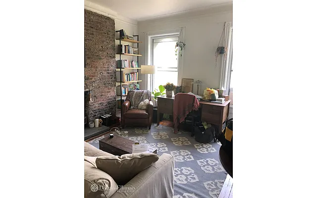 Rented by Douglas Elliman | media 10