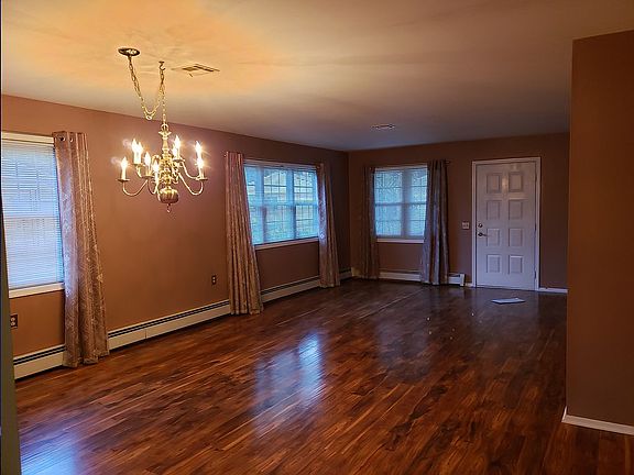 2nd image of 239 Orlando Blvd