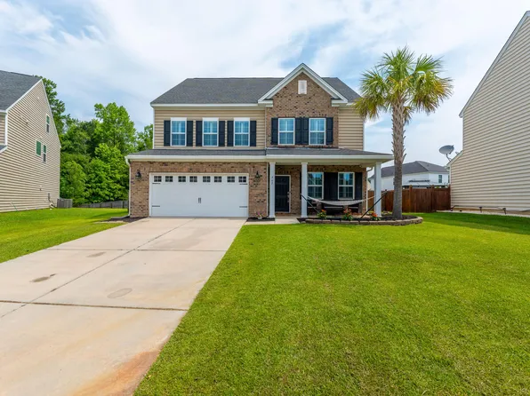 202 Lab Ct, Moncks Corner, SC 29461