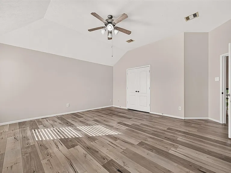 24722 Garnet Shadow Ln — Photo 32