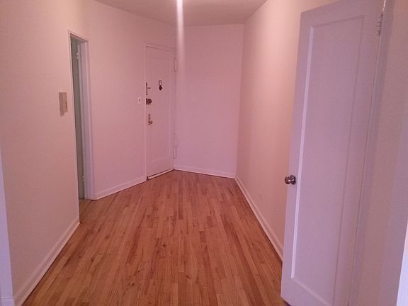 4th image of 8504 63rd Dr APT 2E