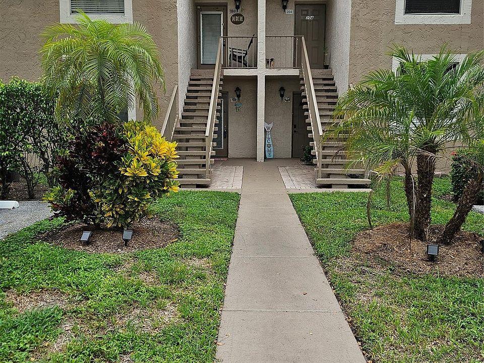 1st image of 1020 NW 80th Avenue #103