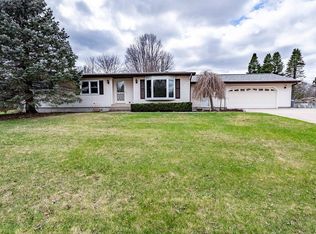 N5633 Quarterdeck Dr, Onalaska, WI 54650