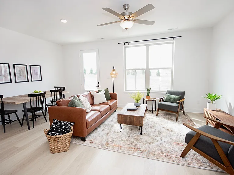 1444 Mountain Quail Cir — Photo 10