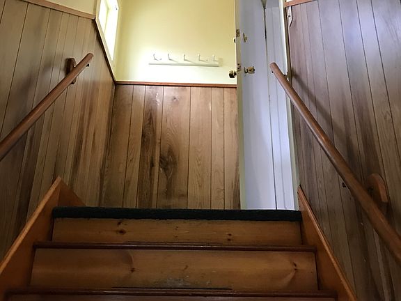 Second Floor Stairway