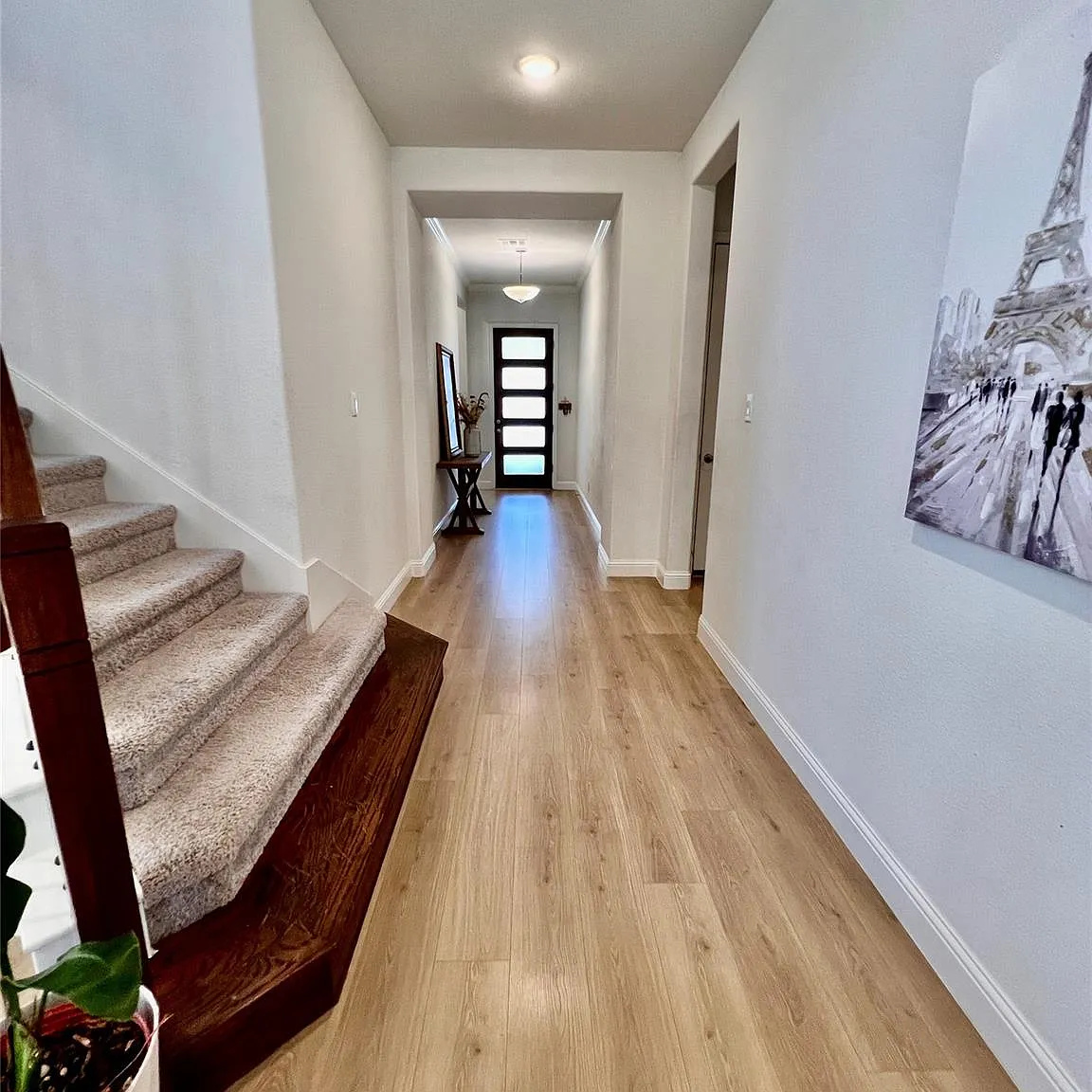 4 bed, 2950 sqft, $3,500 — Photo 3
