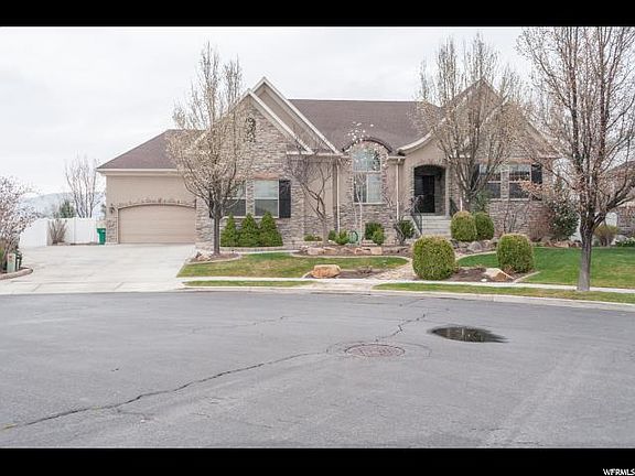 2nd image of 2342 N Pointe Meadow Dr W
