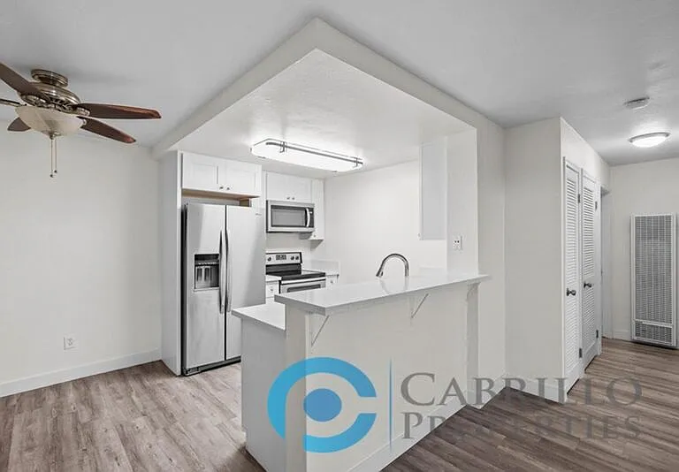 1016 Hornblend St #1 — Photo 12