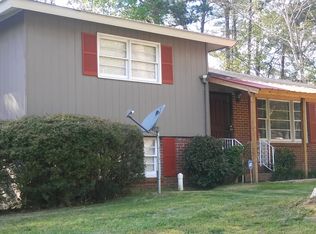 1504 Bobolink Ln, Birmingham, AL 35215