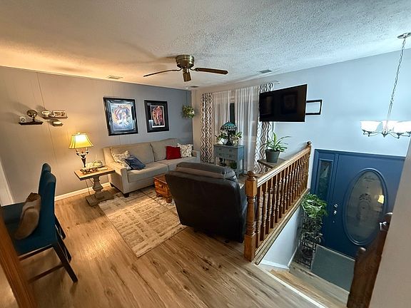 4th image of 518 W Park Ave