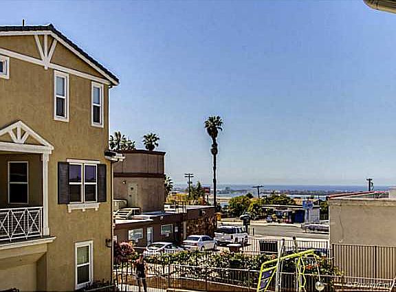 4th image of 3072 Sunset Canyon Dr