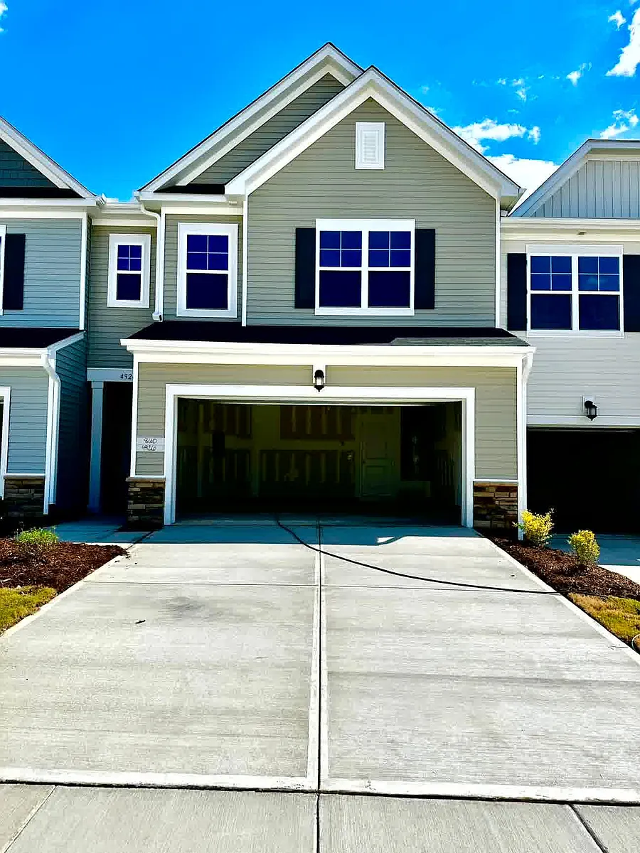 Another entrance view.. Garage door opened. - 4926 Arkose Dr