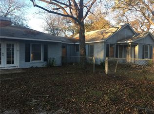 604 Creechville Rd, Ennis, TX 75119