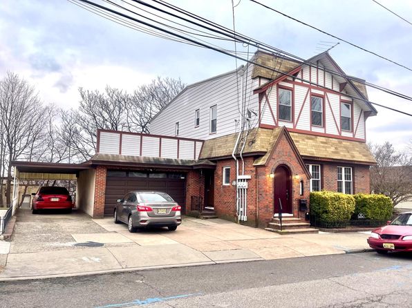 182 Farnham Ave Floor 2