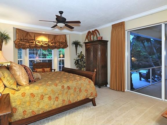 Master leads to pool