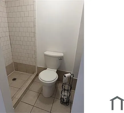 1247 Linkside Dr #1 — Photo 11
