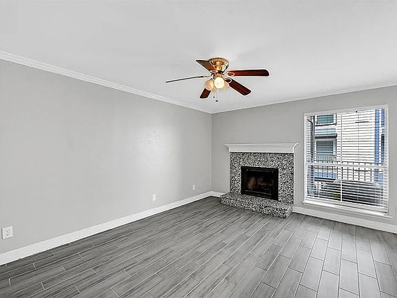 Beautiful tile floors throughout