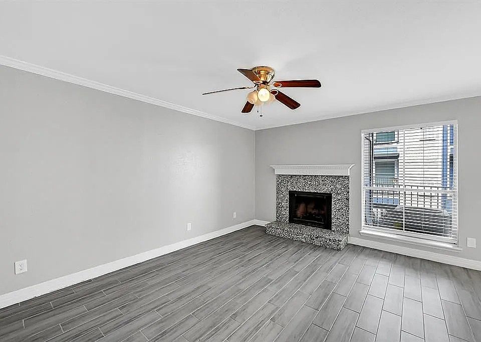 Beautiful tile floors throughout