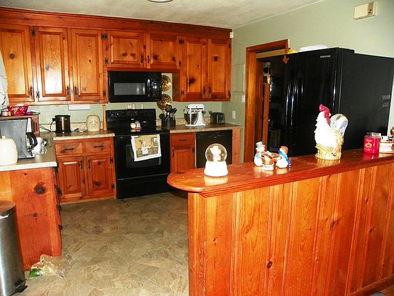 2nd image of 5735 Ullswater Ave
