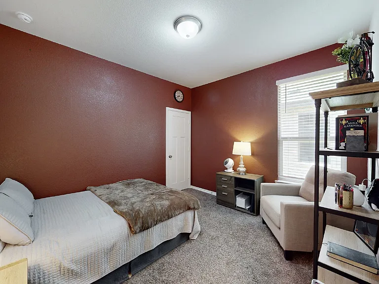 1011 Toledo Bend Dr — Photo 13