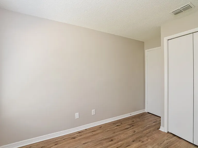 2156 Pimlico St — Photo 13
