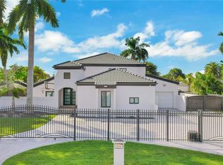 15510 SW 152nd Ter, Miami, FL 33187