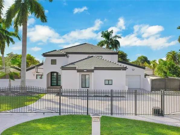 15510 SW 152nd Ter, Miami, FL 33187