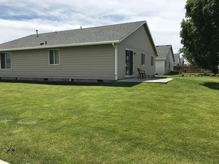 1900 Leanne Ave — Photo 20