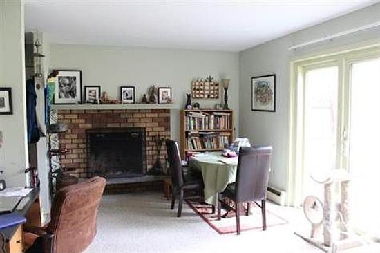3rd image of 48 Brittany Dr Unit A