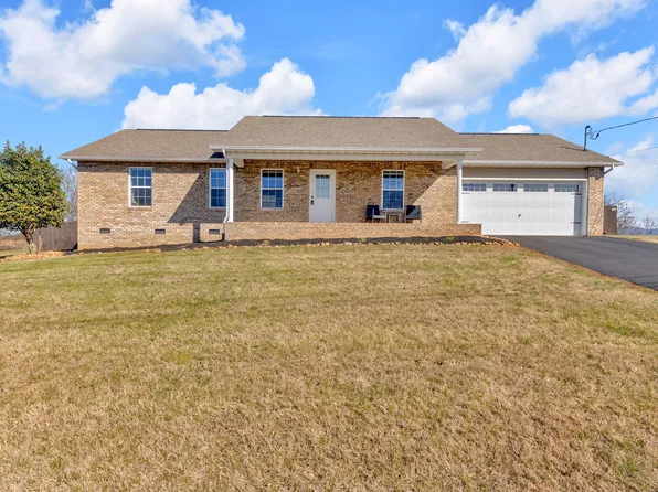 609 Privet Dr, Dandridge, TN 37725