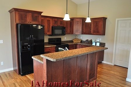 Kitchen: Solid built custom cabinets, dovetail and soft close drawers pick your style, wood and color.