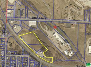 4401 Gordon Dr, Sioux City, IA 51106