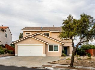 12092 Edgecliff Ave, Sylmar, CA 91342