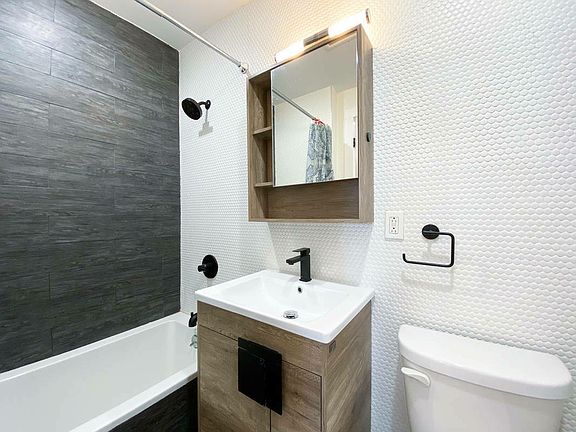 5th image of 369 E 21st St #1AA