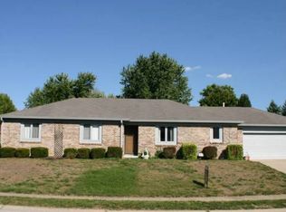 1035 Creekside Ln, Plainfield, IN 46168