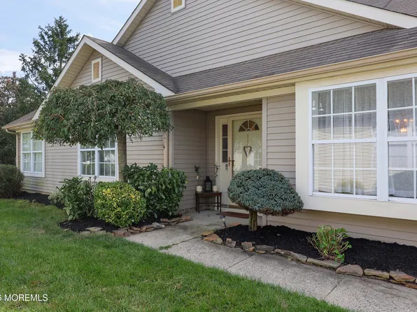 2923 Rockhill Lane, Toms River, NJ 08755