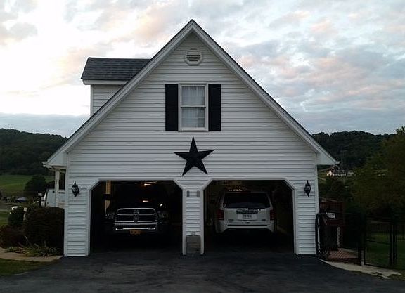 4th image of 18178 Breckenridge Ct