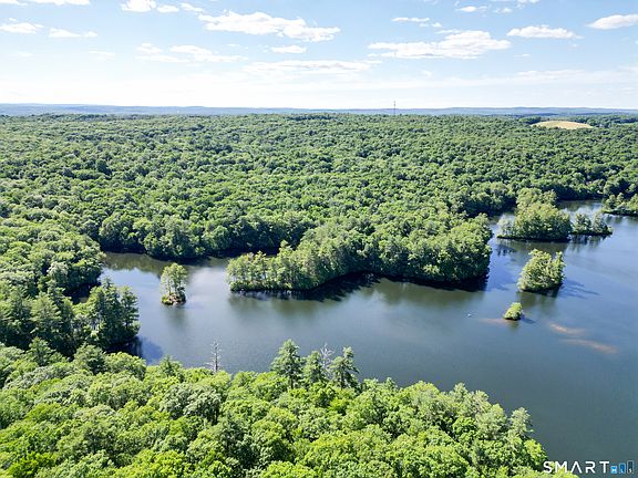 3rd image of 25 Kennerson Reservoir Road
