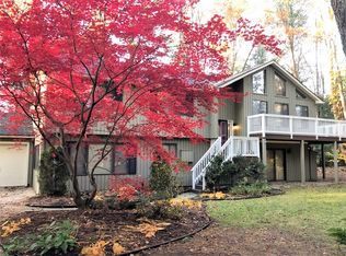 24 Dresden Cir, Goshen, CT 06756